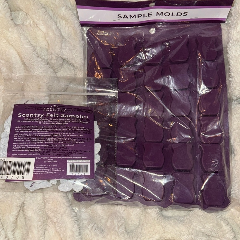 Scentsy 100 precut felt shaped for samples & 2 trays of rubber molds NEW